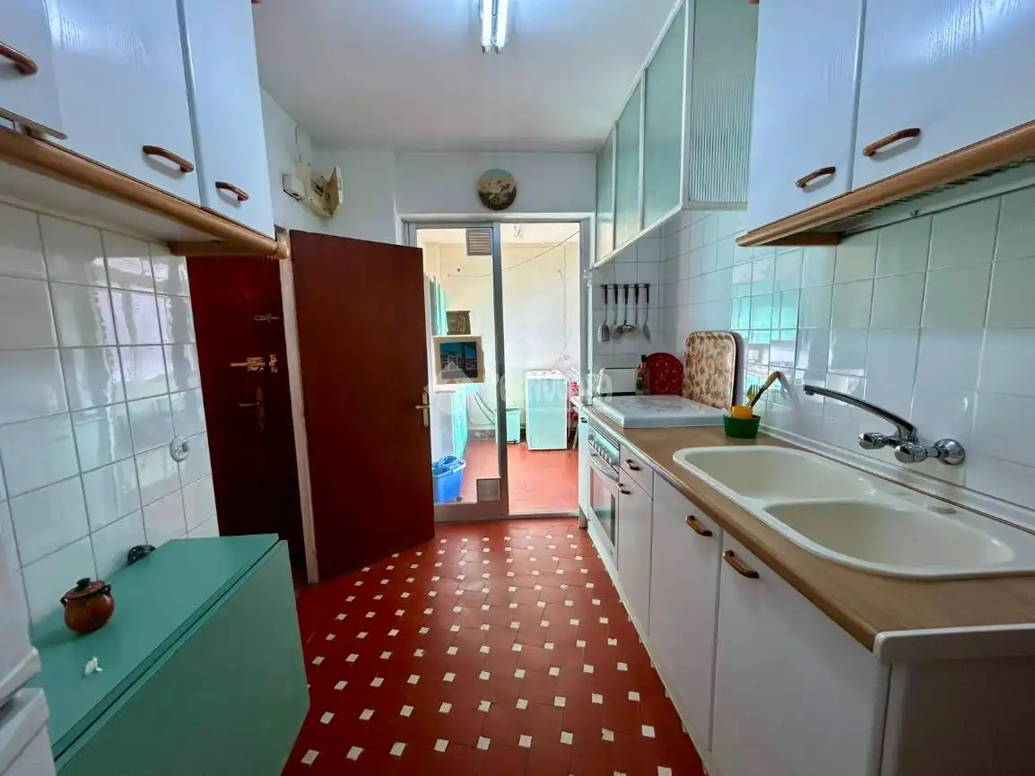 Cocina de Piso en venta en Madrid con Calefacción, Terraza y Balcón