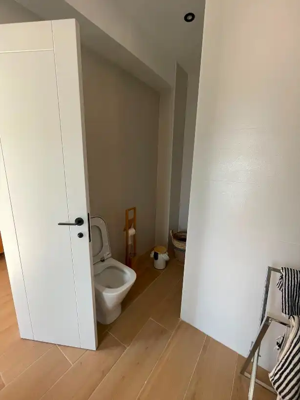 Bany de Casa o xalet en venda en Vélez-Málaga amb Aire condicionat, Calefacció i Jardí privat