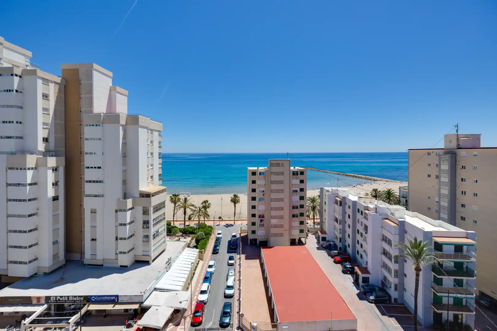 Vista exterior de Piso en venta en El Campello con Terraza