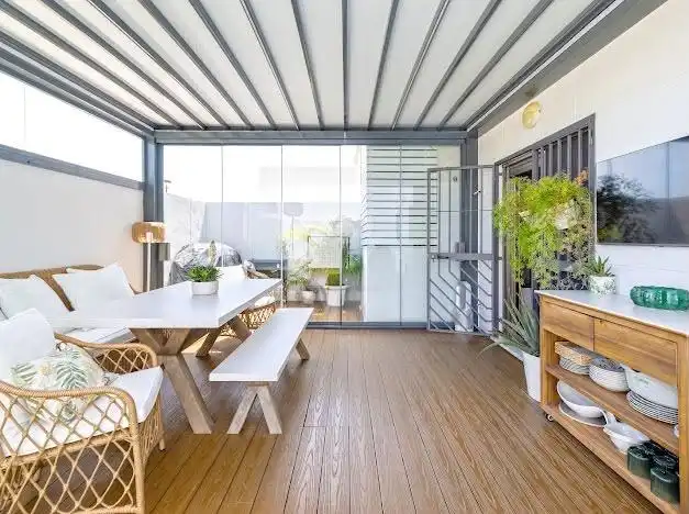 Terrassa de Planta baixa en venda en Torremolinos amb Aire condicionat, Calefacció i Jardí privat