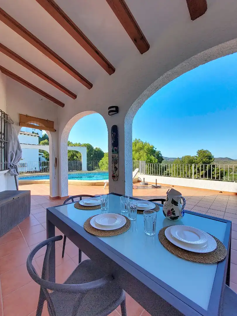 Chalet con piscina en venta en Avenida Pego 103, imagen 5
