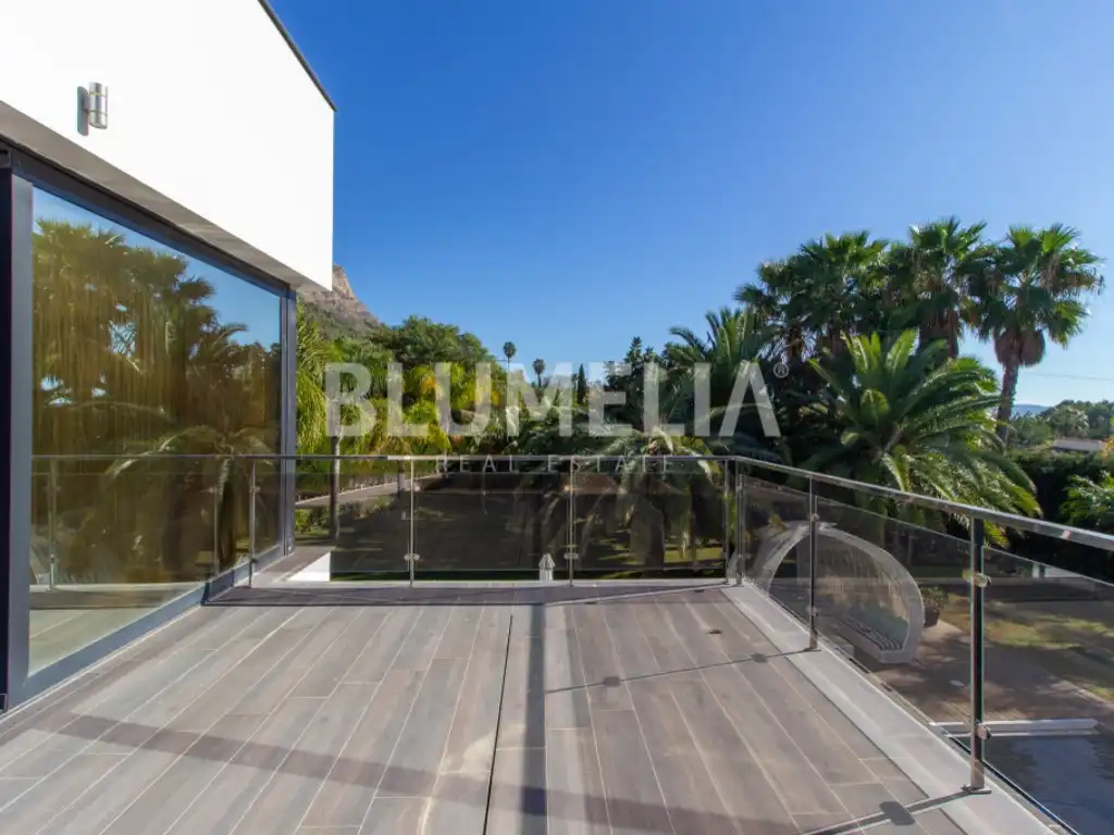 Houses for sale in Calle Tejo, Montgó - Ermita