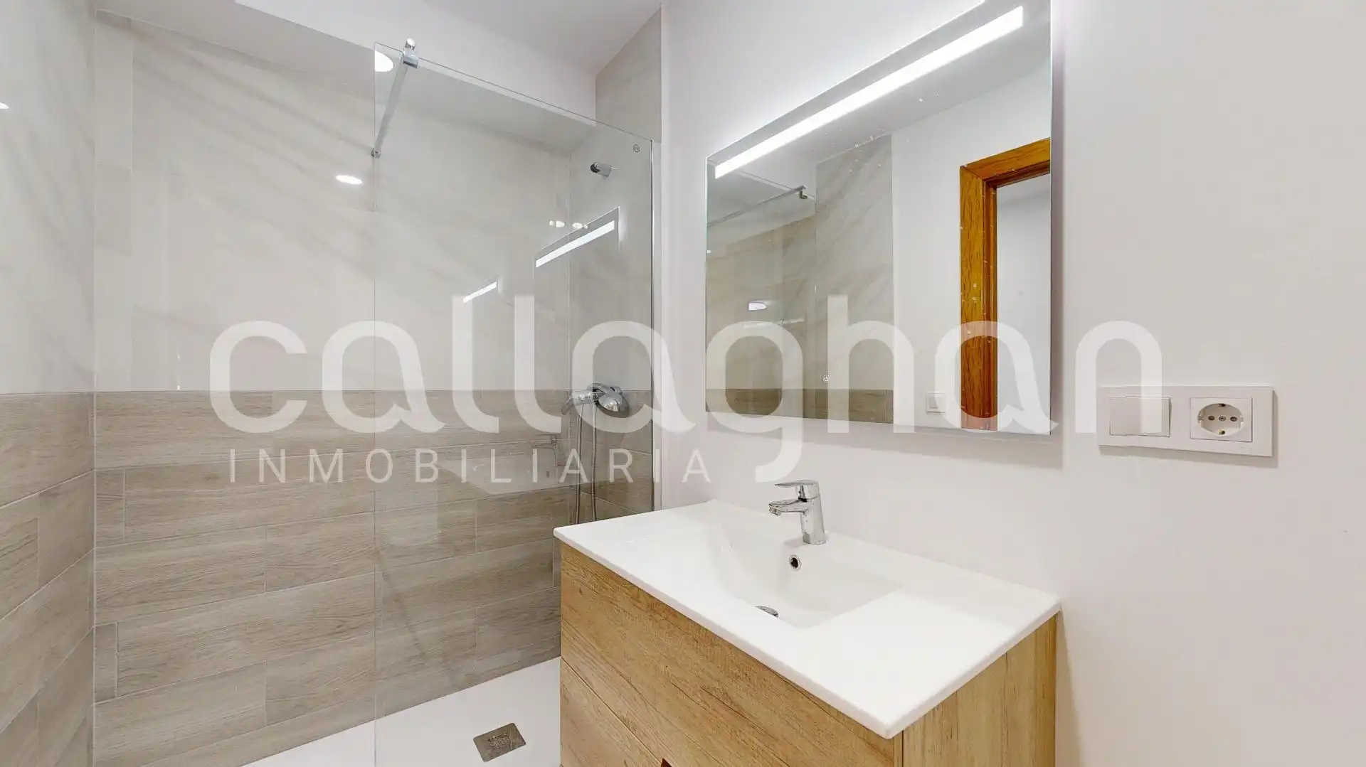 Baño de Oficina en venta en Torrent