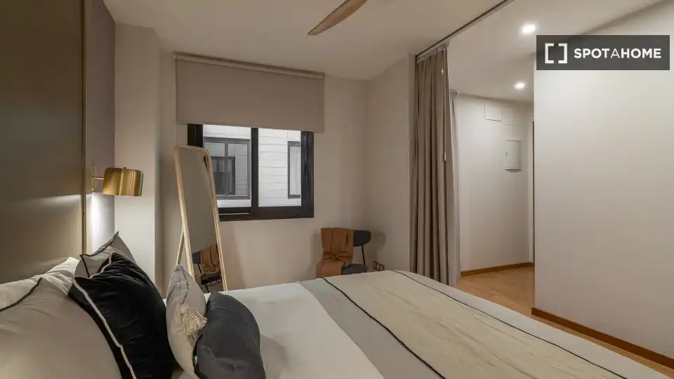 Flat with terrace to rent in Eixample, imagen 15