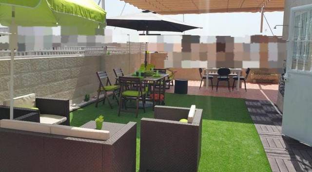 Casa-chalet en Venta en Centro