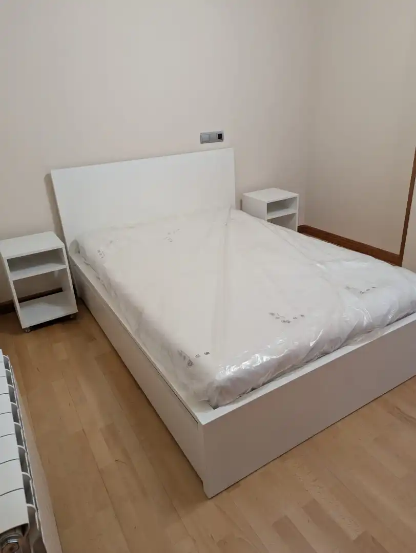Bedroom of Apartments for rent in Valladolid Capital