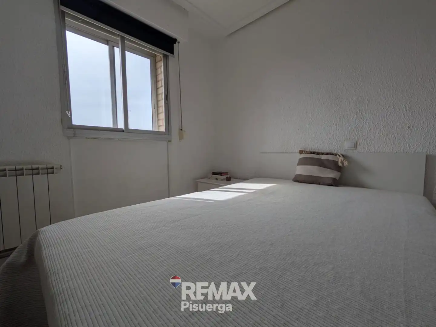 Bedroom of Flat for sale in Valladolid  with Heating