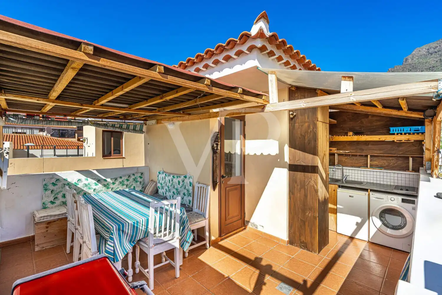 Detached homes for sale in San Eugenio Alto
