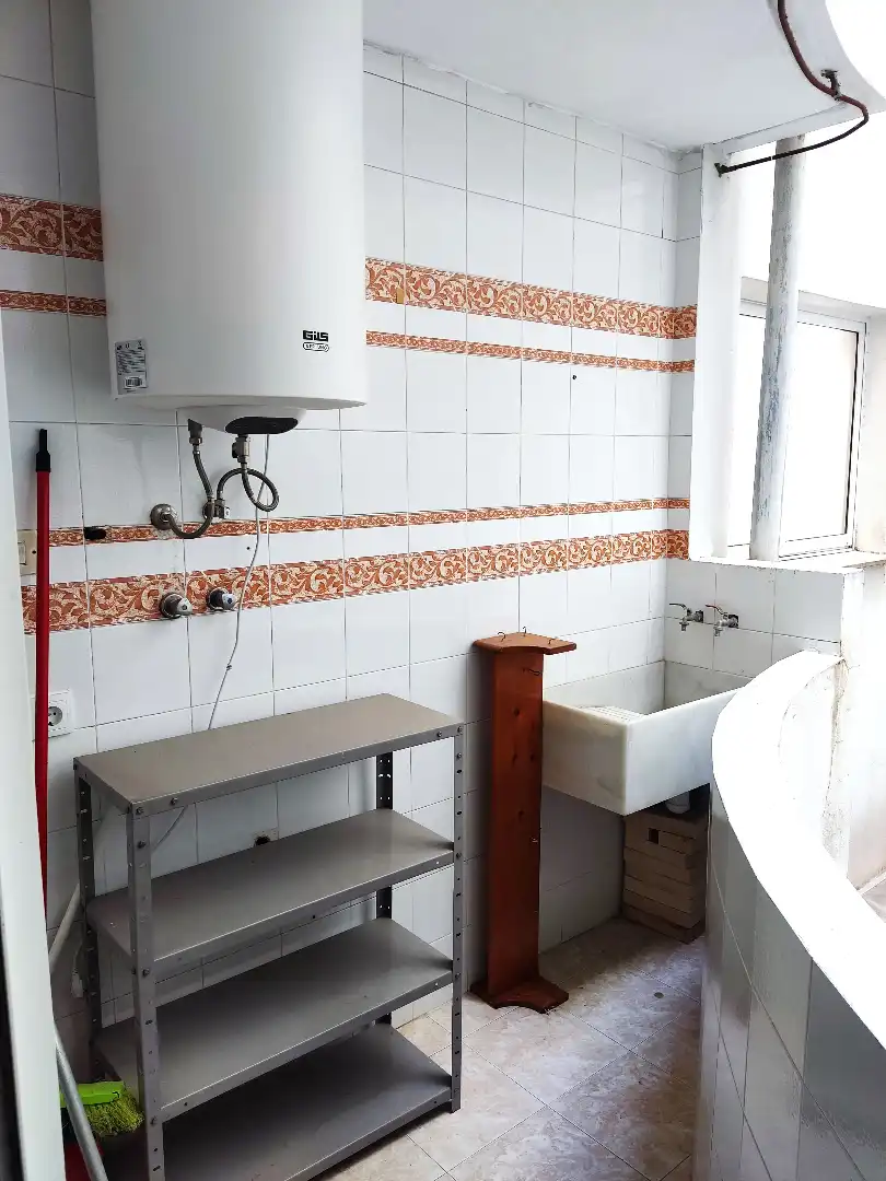 Küche von Wohnung zum Verkauf in Gandia mit Heizung, Waschmaschine und Balkon