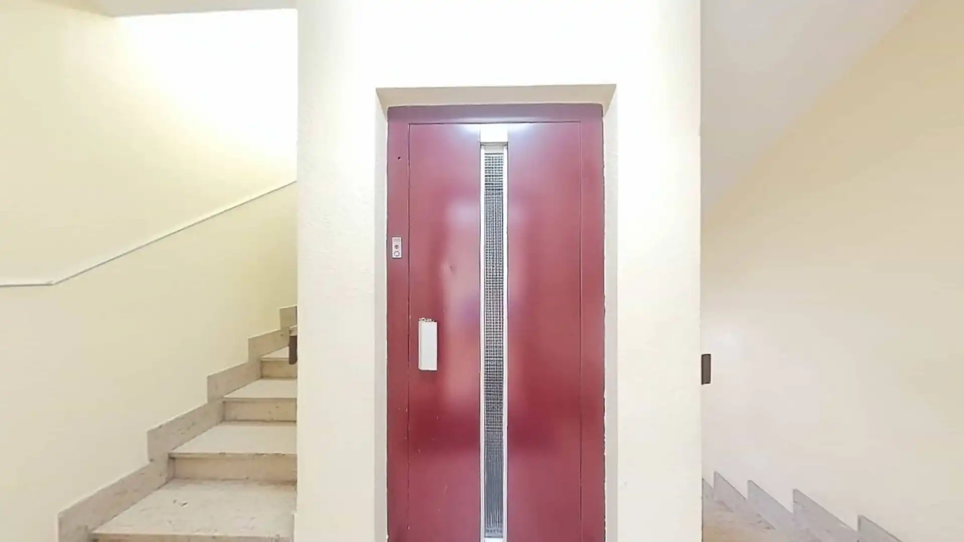 Oficina en venta en Santander con Aire acondicionado, Calefacción y Trastero
