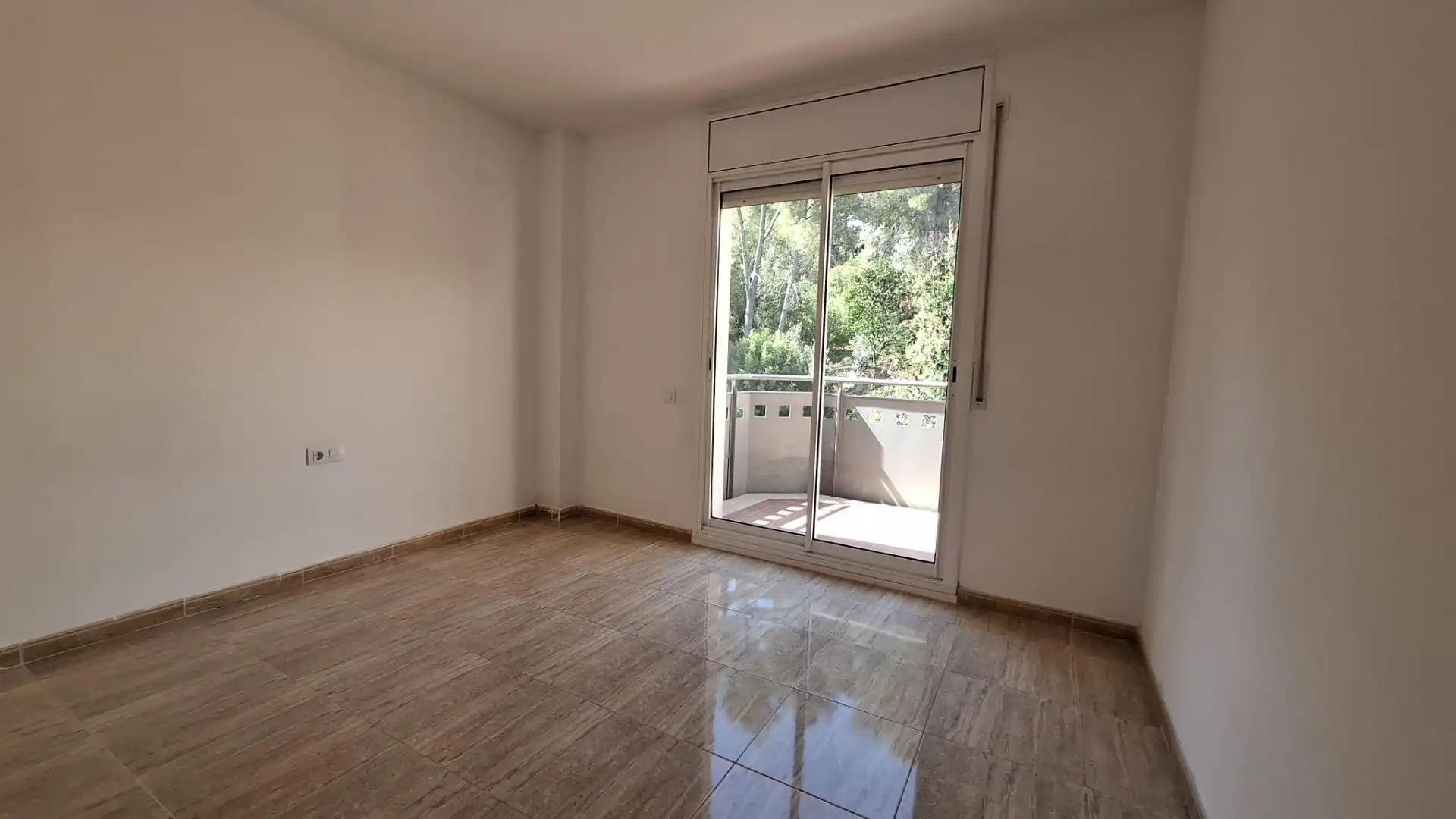 Habitación de Dúplex en venta en Vallirana con Aire acondicionado, Calefacción y Terraza