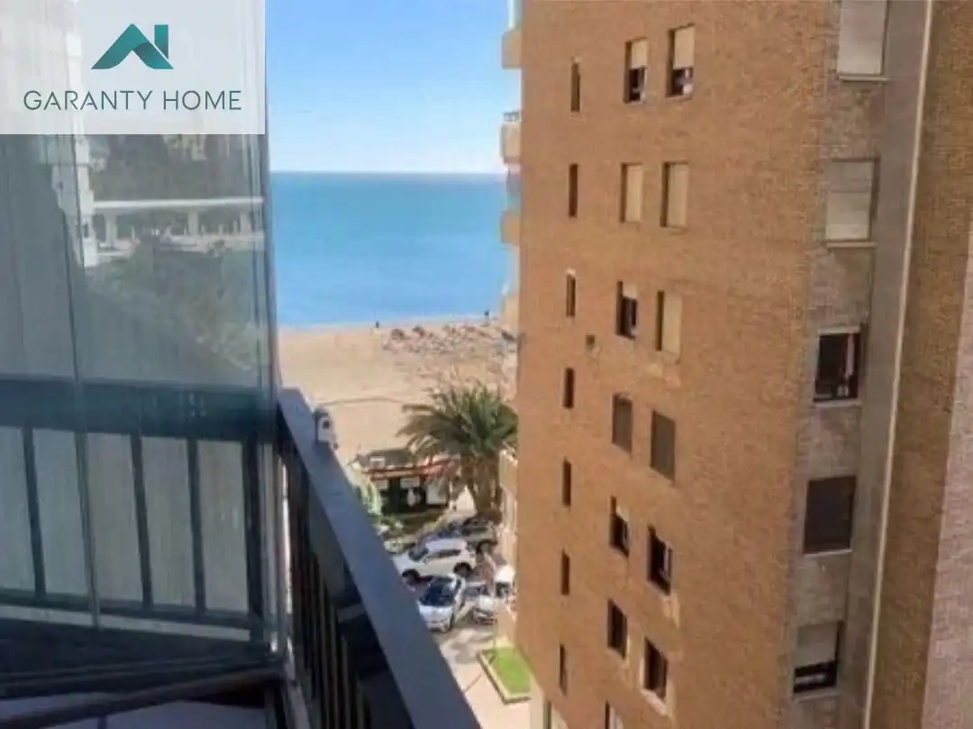Vista exterior de Pis de lloguer en Málaga amb Aire condicionat, Terrassa i Moblat