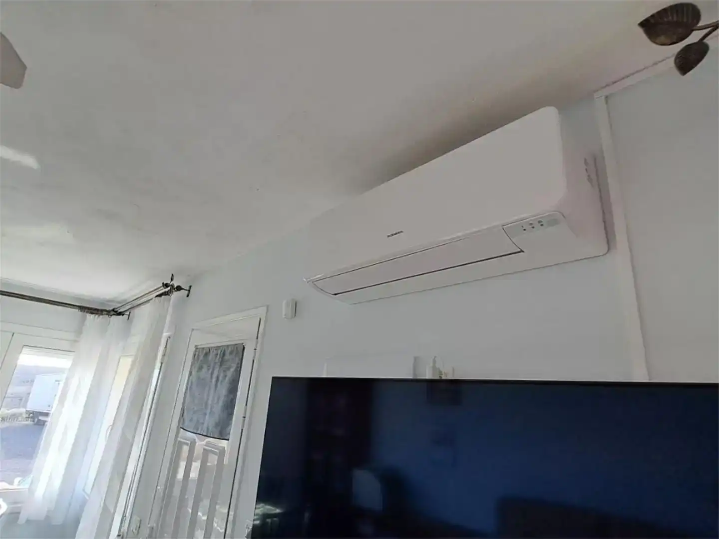 Sala d'estar de Pis en venda en Arico amb Aire condicionat i Balcó