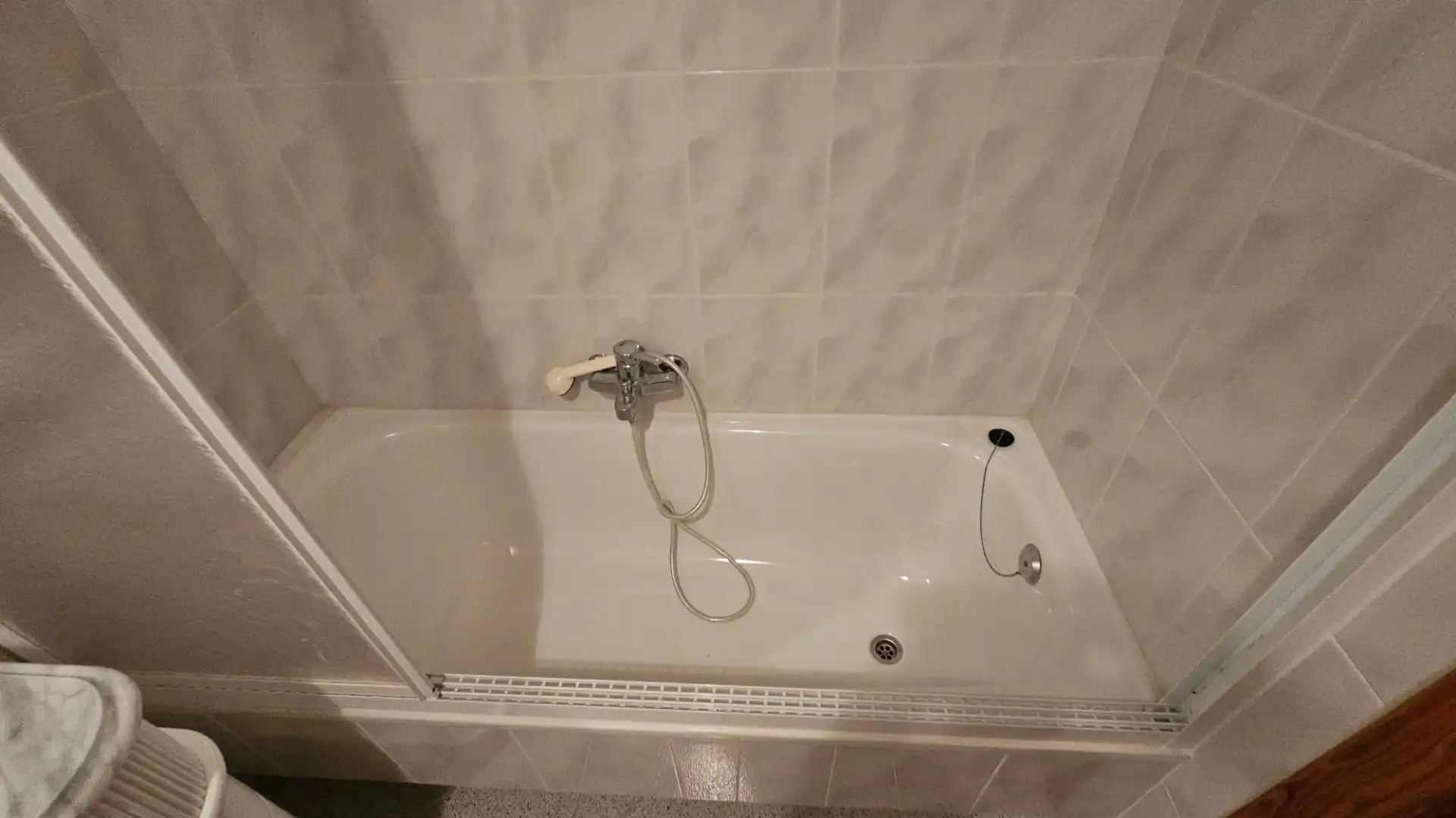 Bany de Casa adosada de lloguer en El Campello amb Terrassa, Traster i Moblat