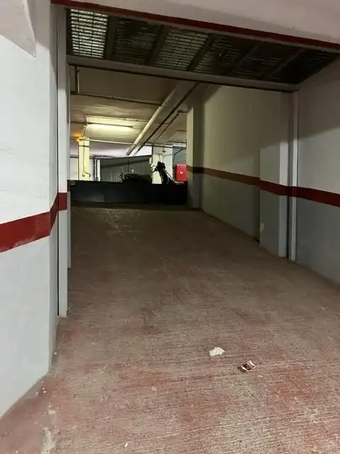 Garage for sale in Santiago el Mayor