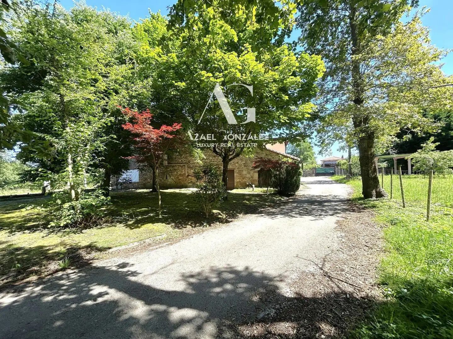 Exterior view of Houses for sale in Mazcuerras