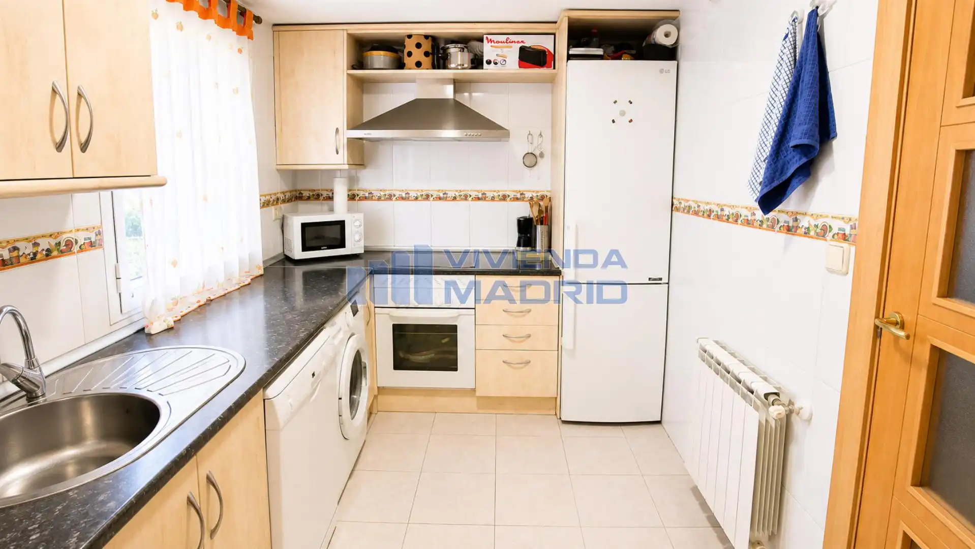 Kitchen of Flat for sale in Algete  with Heating and Furnished