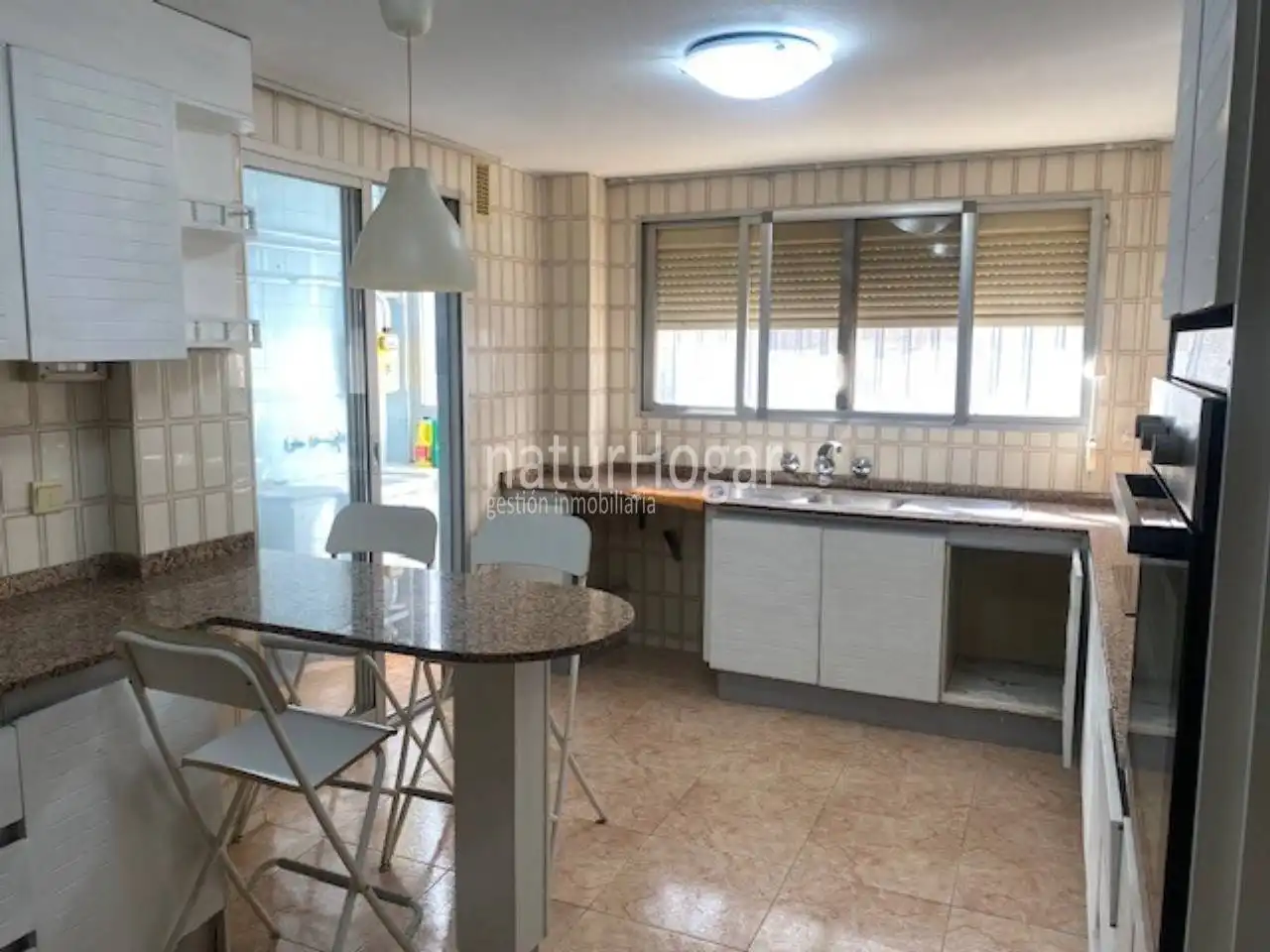 Cuina de Pis de lloguer en Valencia amb Aire condicionat, Calefacció i Parquet