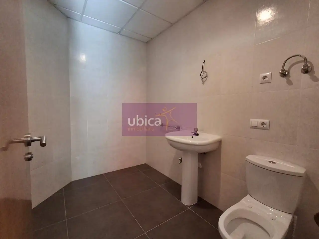 Local comercial en alquiler en Salceda de Caselas, imagen 9