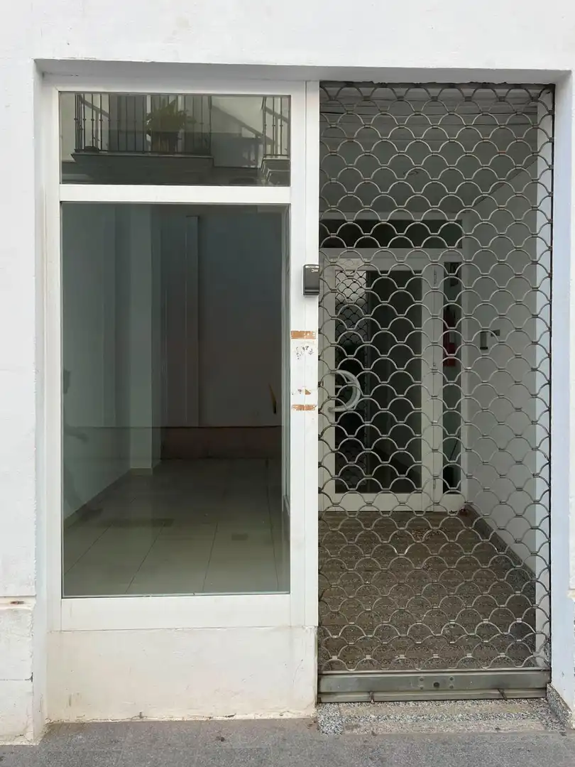 Local comercial de lloguer a Núcleo urbano, imagen 17