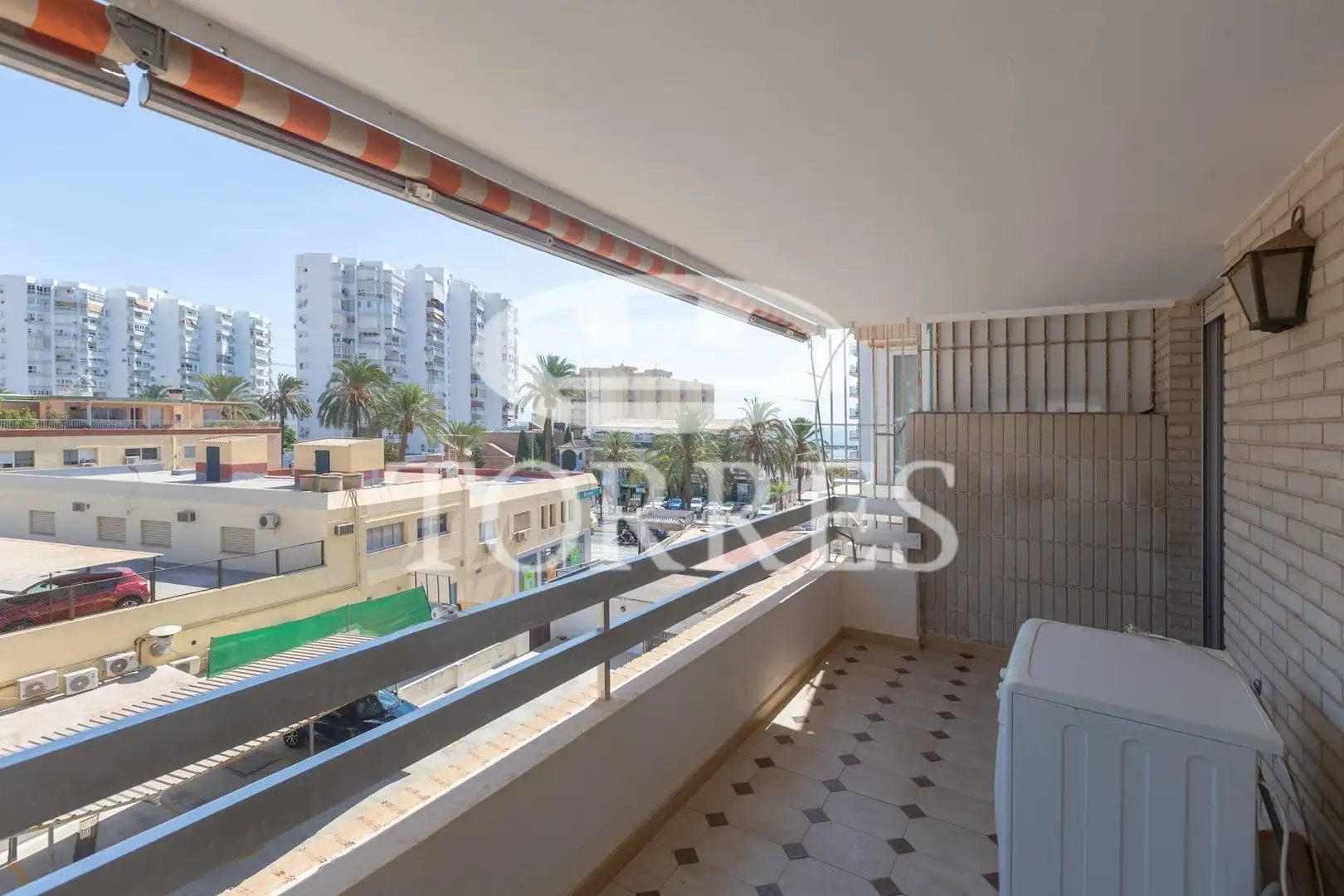 Vista exterior de Apartament en venda en Benalmádena amb Aire condicionat, Calefacció i Terrassa