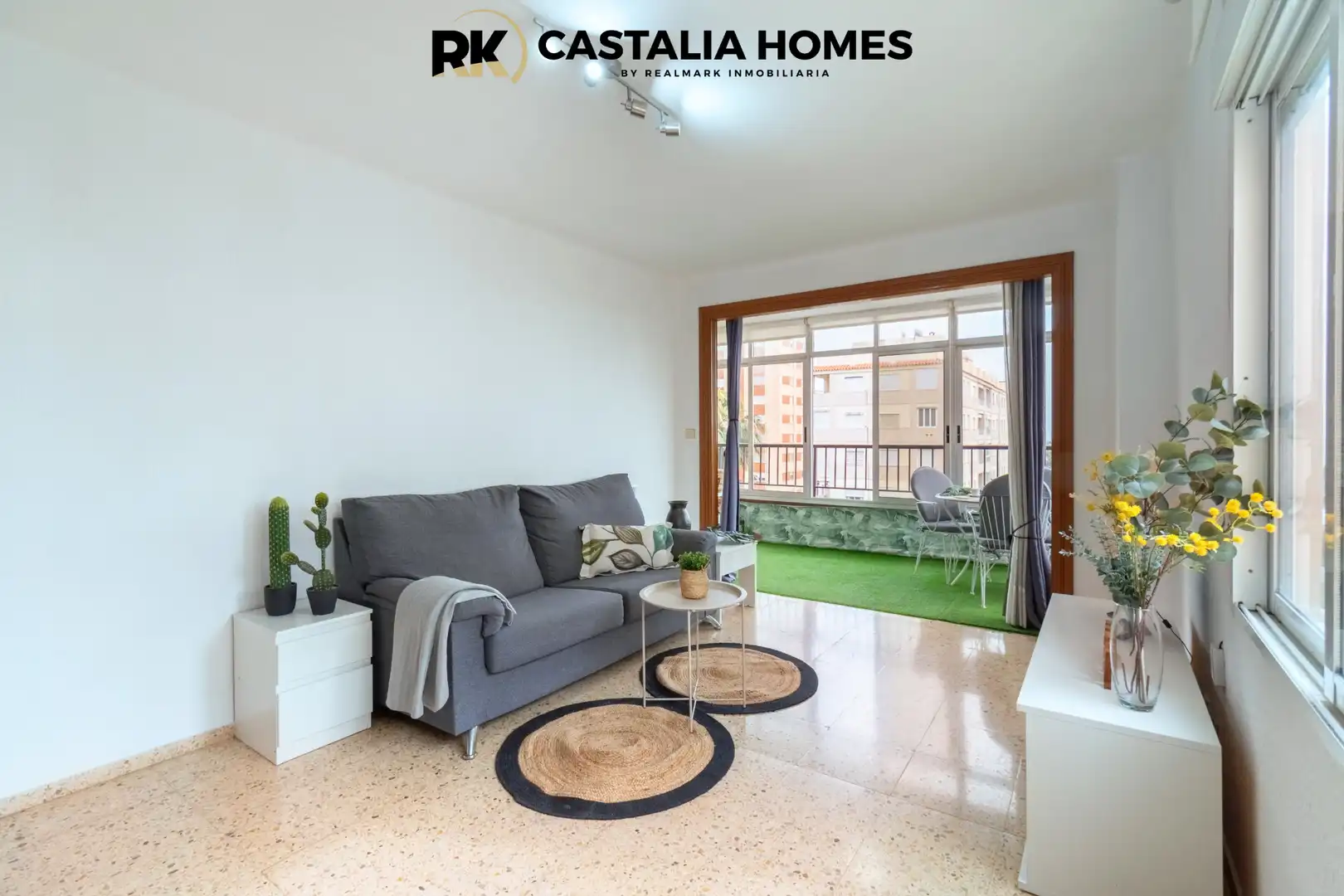 Vista exterior de Apartamento en venta en Benicasim / Benicàssim con Terraza y Piscina comunitaria