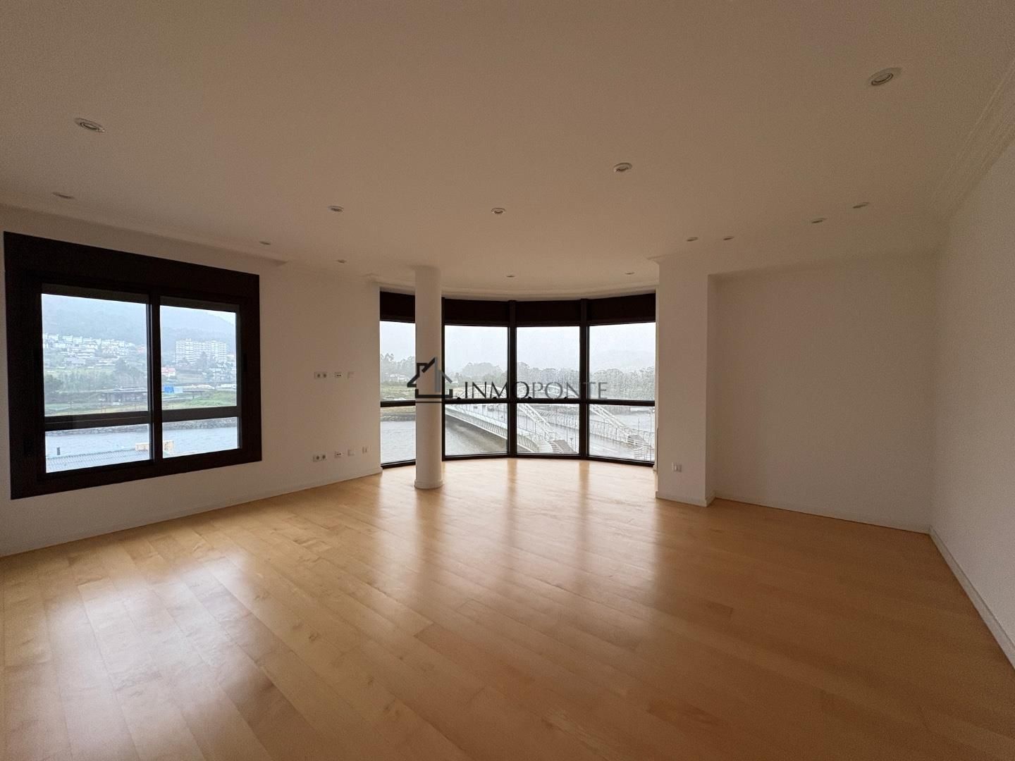 Living room of Flat to rent in Pontevedra Capital 