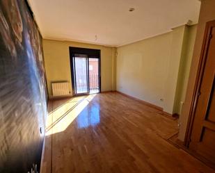 Bedroom of Duplex for sale in Fuenlabrada