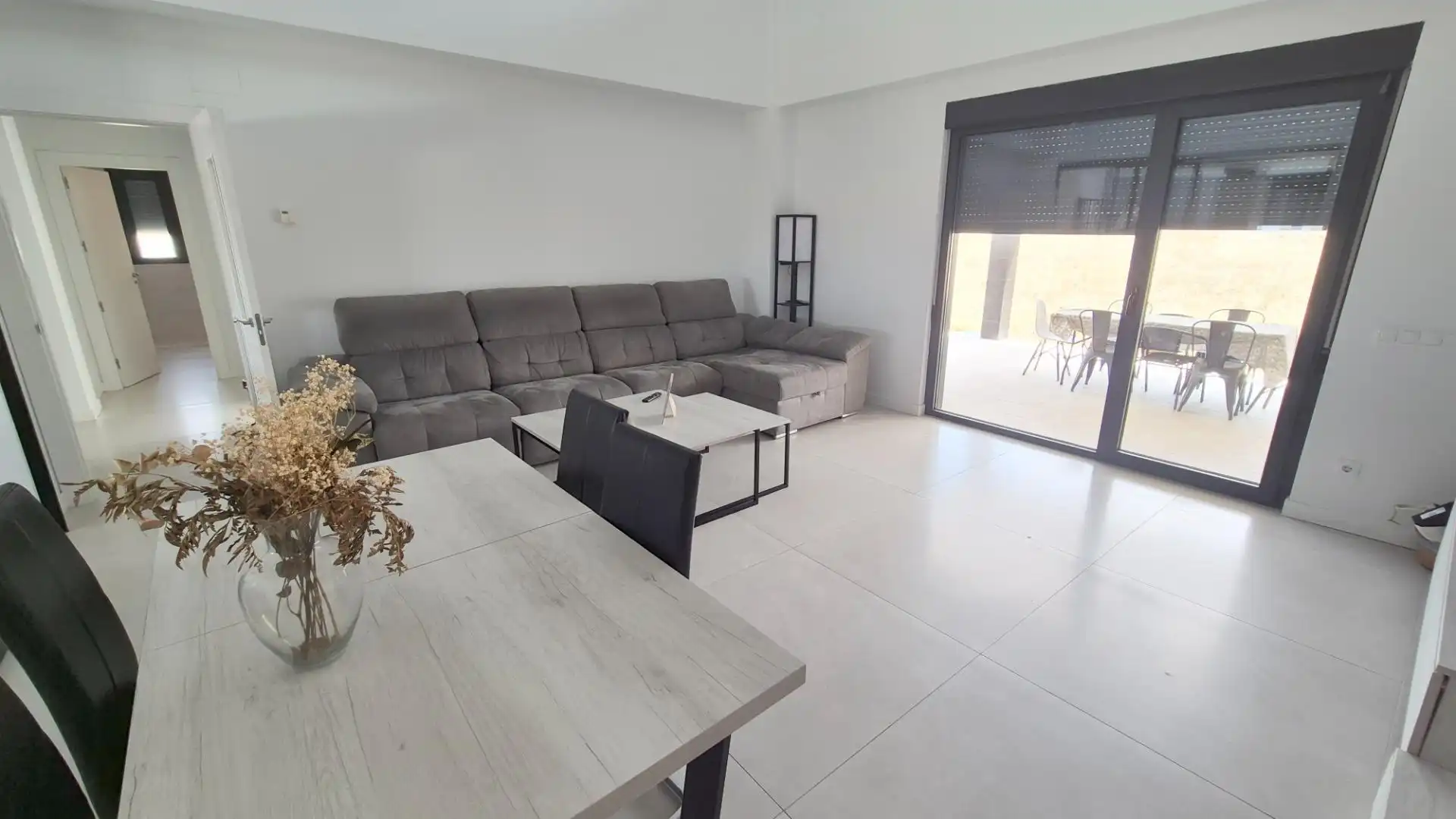 Sala de estar de Casa o chalet en venta en Carrascal de Barregas con Aire acondicionado, Calefacción y Jardín privado