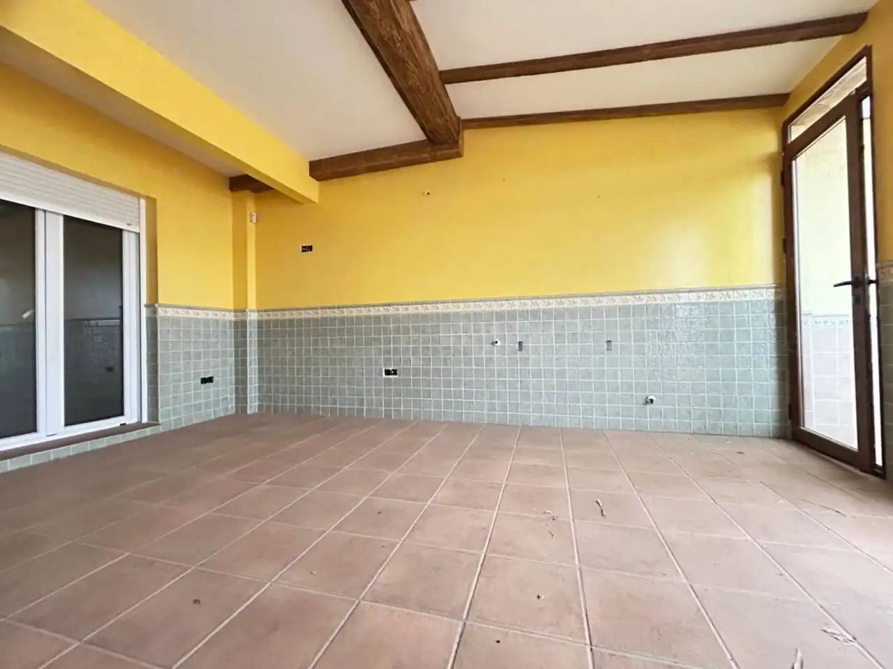 Cocina de Casa adosada en venta en Consuegra con Jardín privado y Terraza