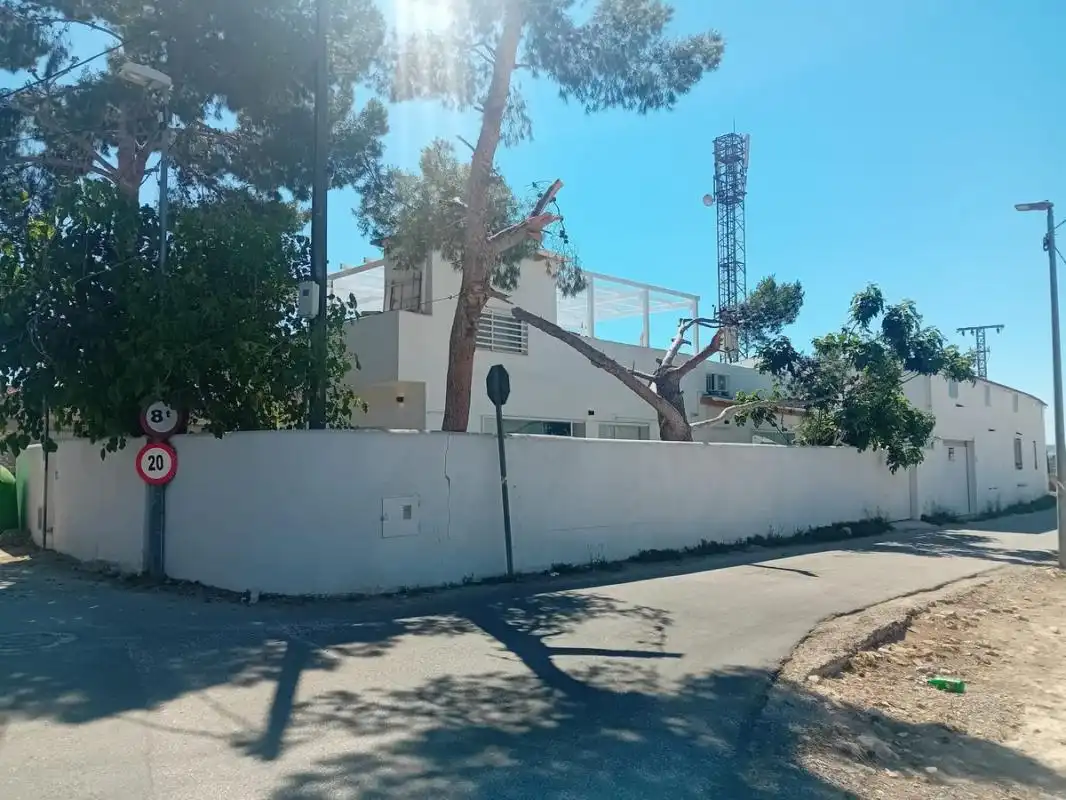 Exterior view of Country homes for sale in Orihuela  with Heating, Private garden and Furnished