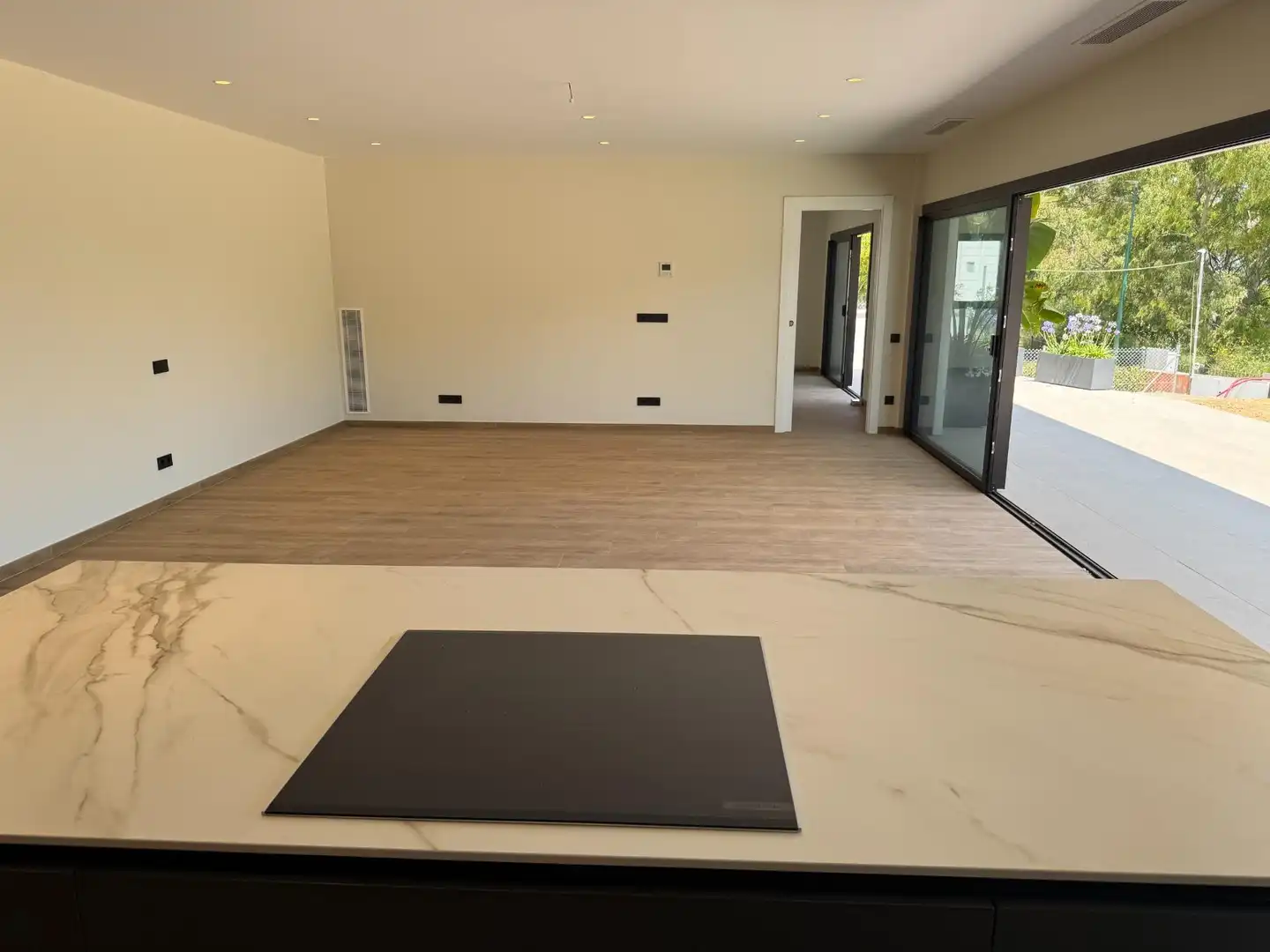 Sala d'estar de Casa o xalet en venda en Sant Esteve Sesrovires amb Calefacció, Terrassa i Alarma