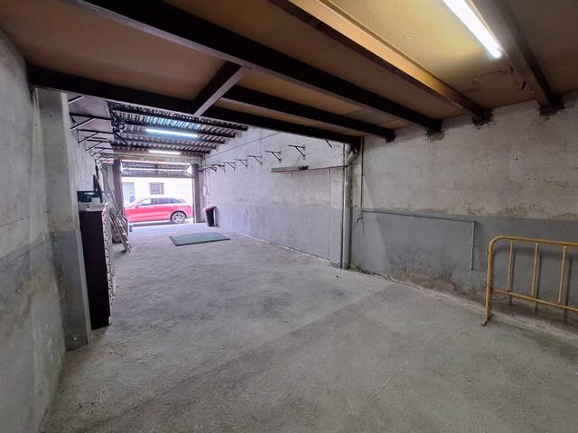 Local comercial en Alquiler en Creu de Barberà