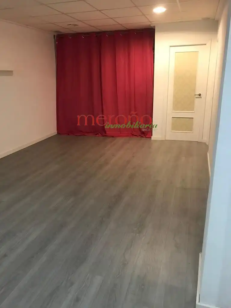 Dormitori de Local en venda en Elche / Elx amb Aire condicionat