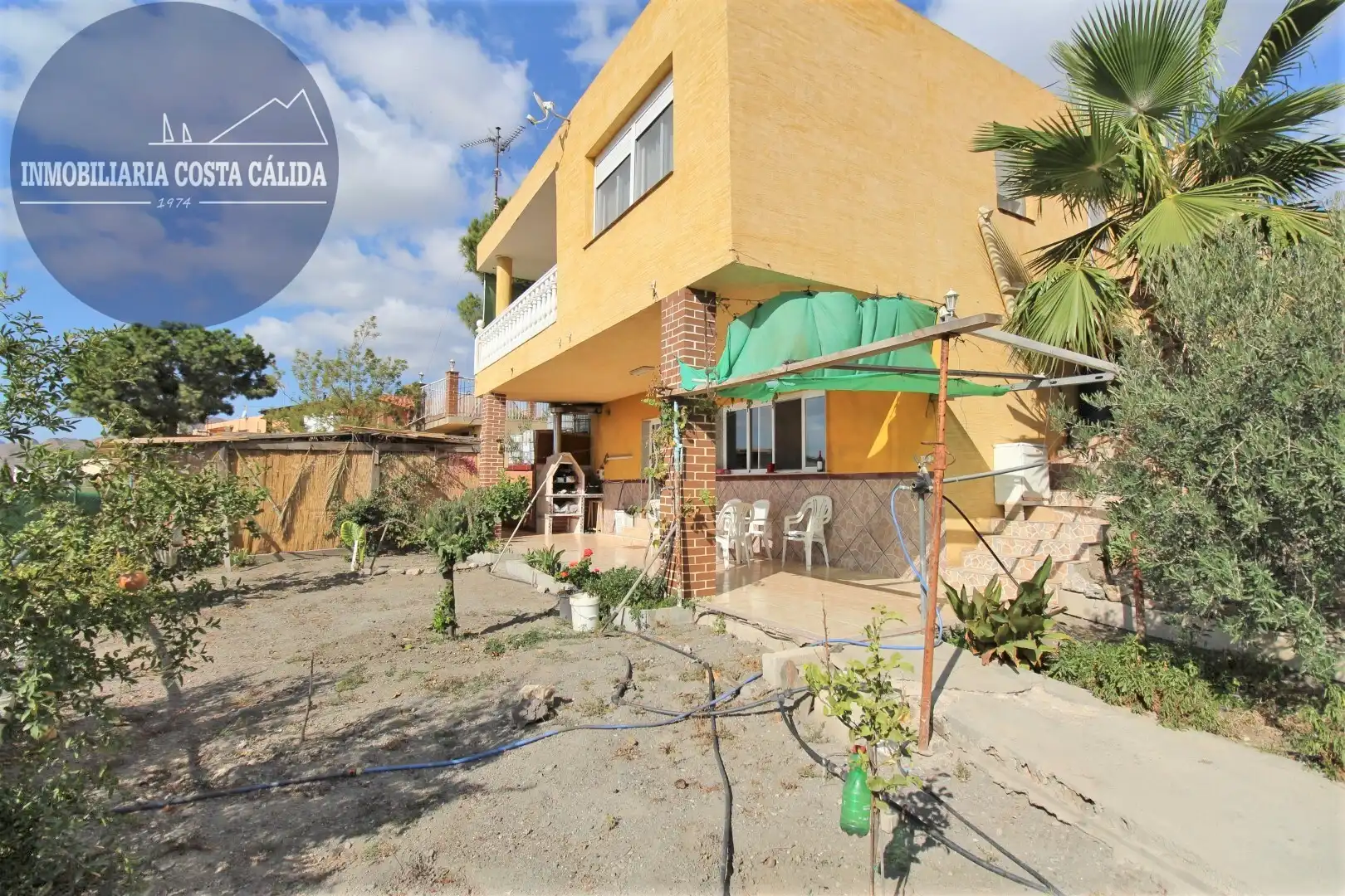 Casa rústica amb terrassa en venda a Diseminado Tebar 20