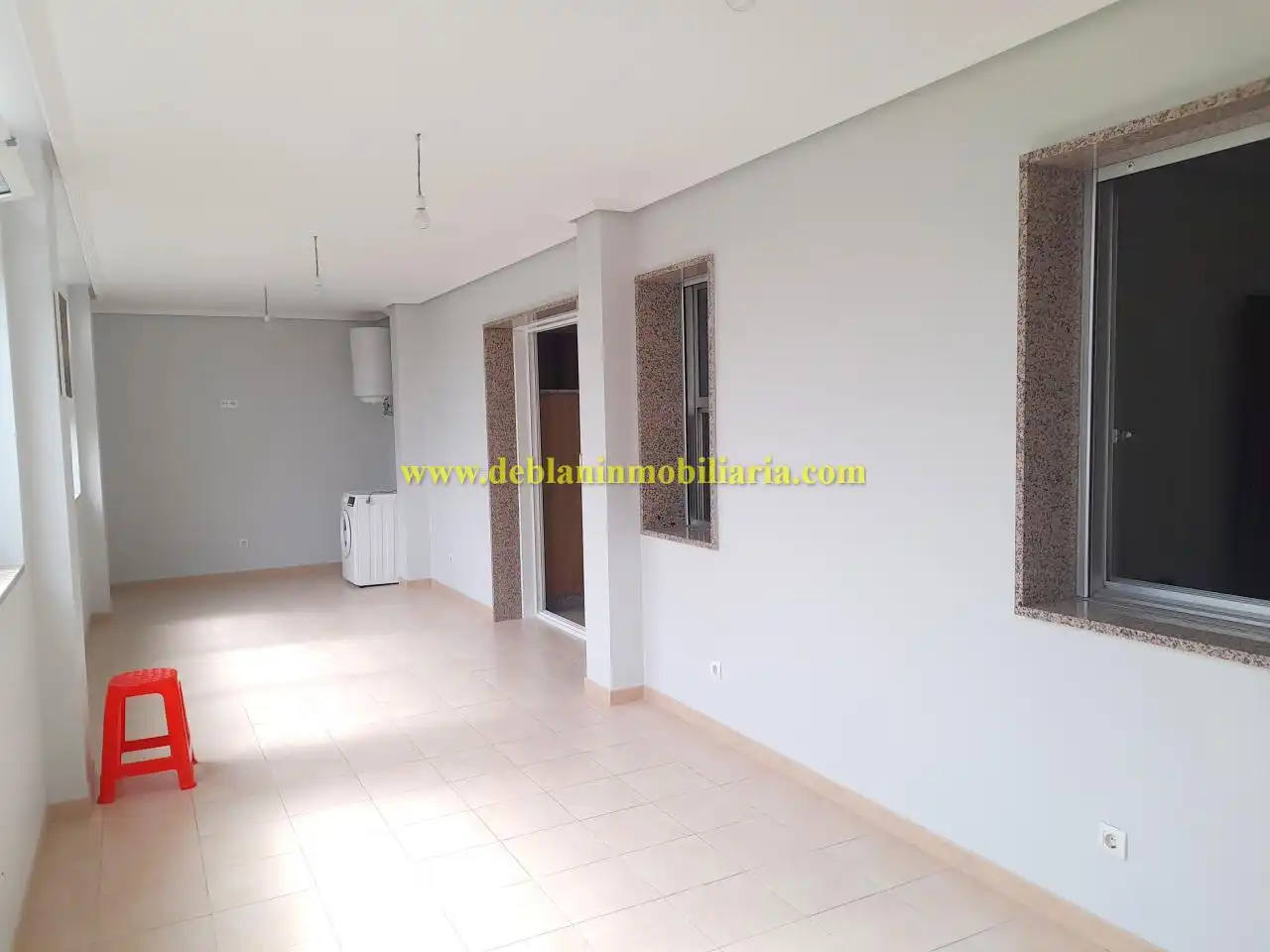 Wohnung zur Miete in O Porriño   mit Terrasse und Balkon