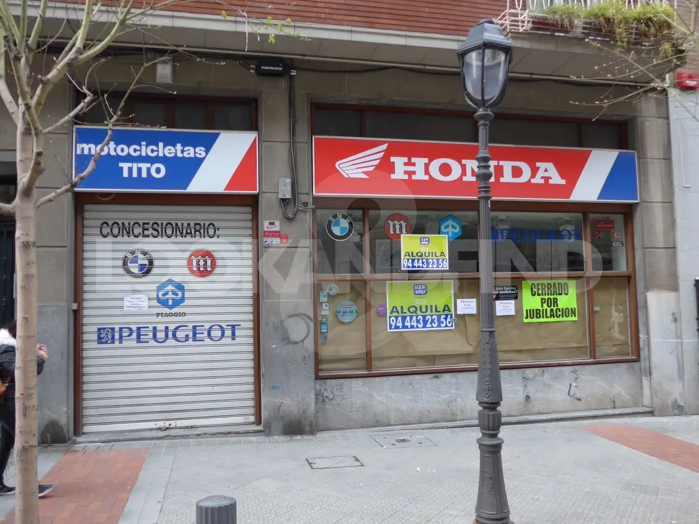 Local comercial en venda a Calle GREGORIO DE LA REVILLA, imagen 3