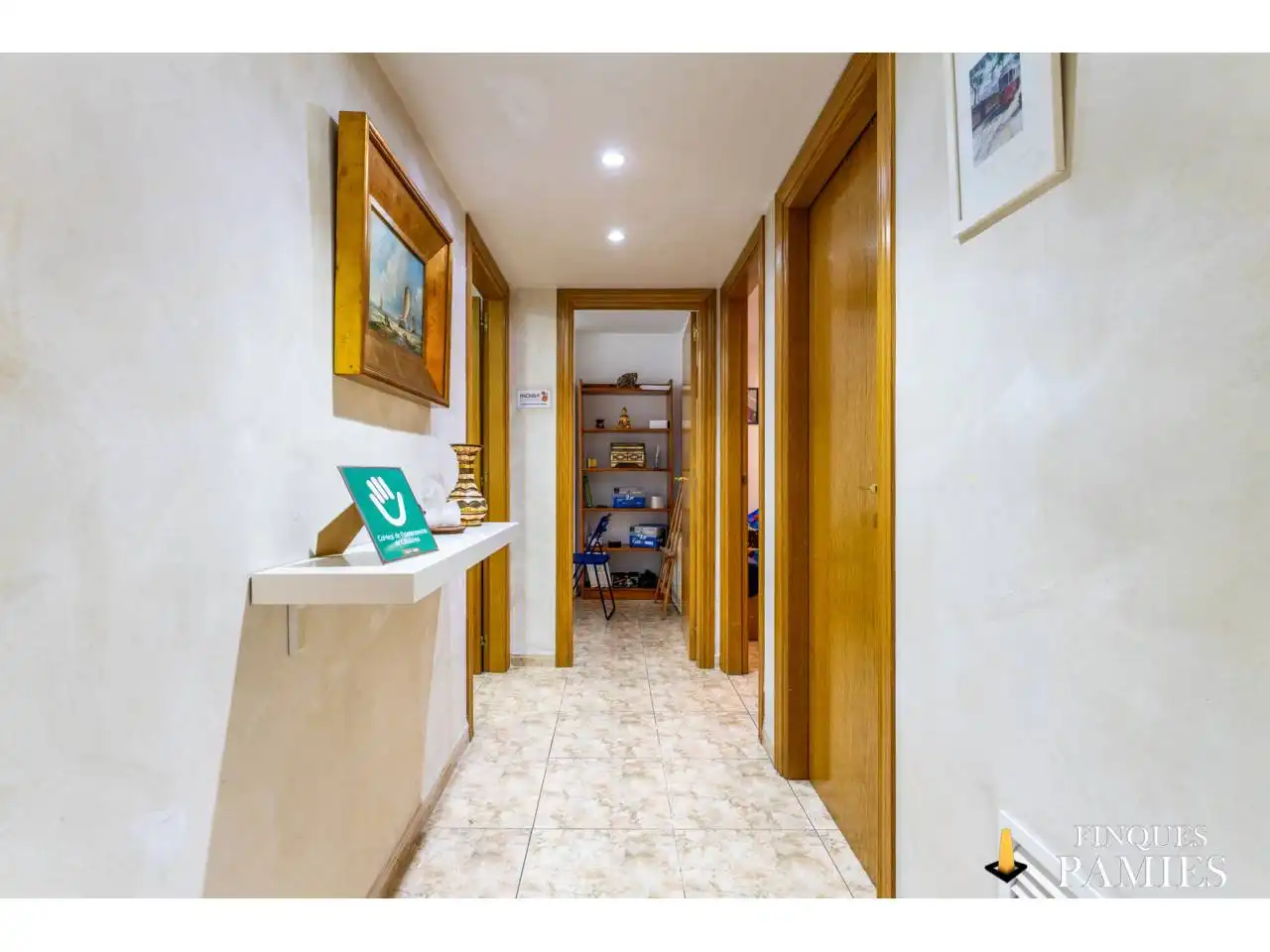 Business premises for sale in Calle Campoamor 8, imagen 17