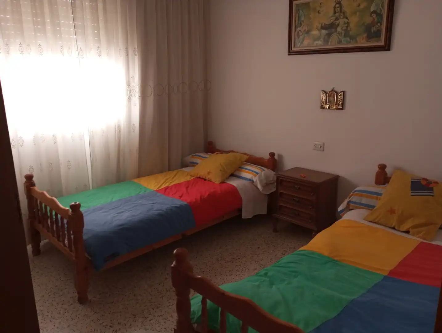 Dormitori de Pis en venda en Baza amb Moblat i Balcó