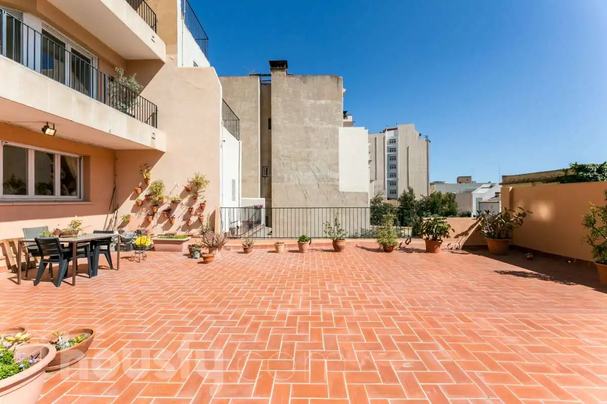 Piso en venta en Passeig del Comte d'Ègara, Barri del Centre