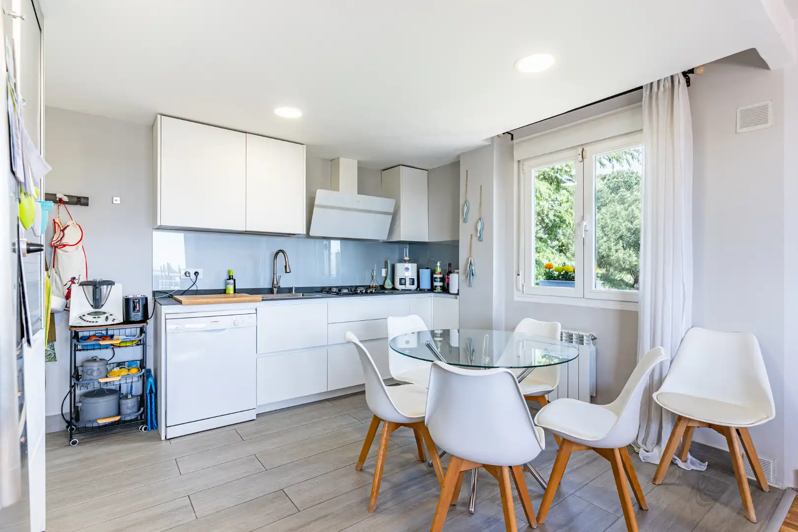 Cocina de Casa adosada en venta en Torrelodones con Calefacción, Jardín privado y Piscina