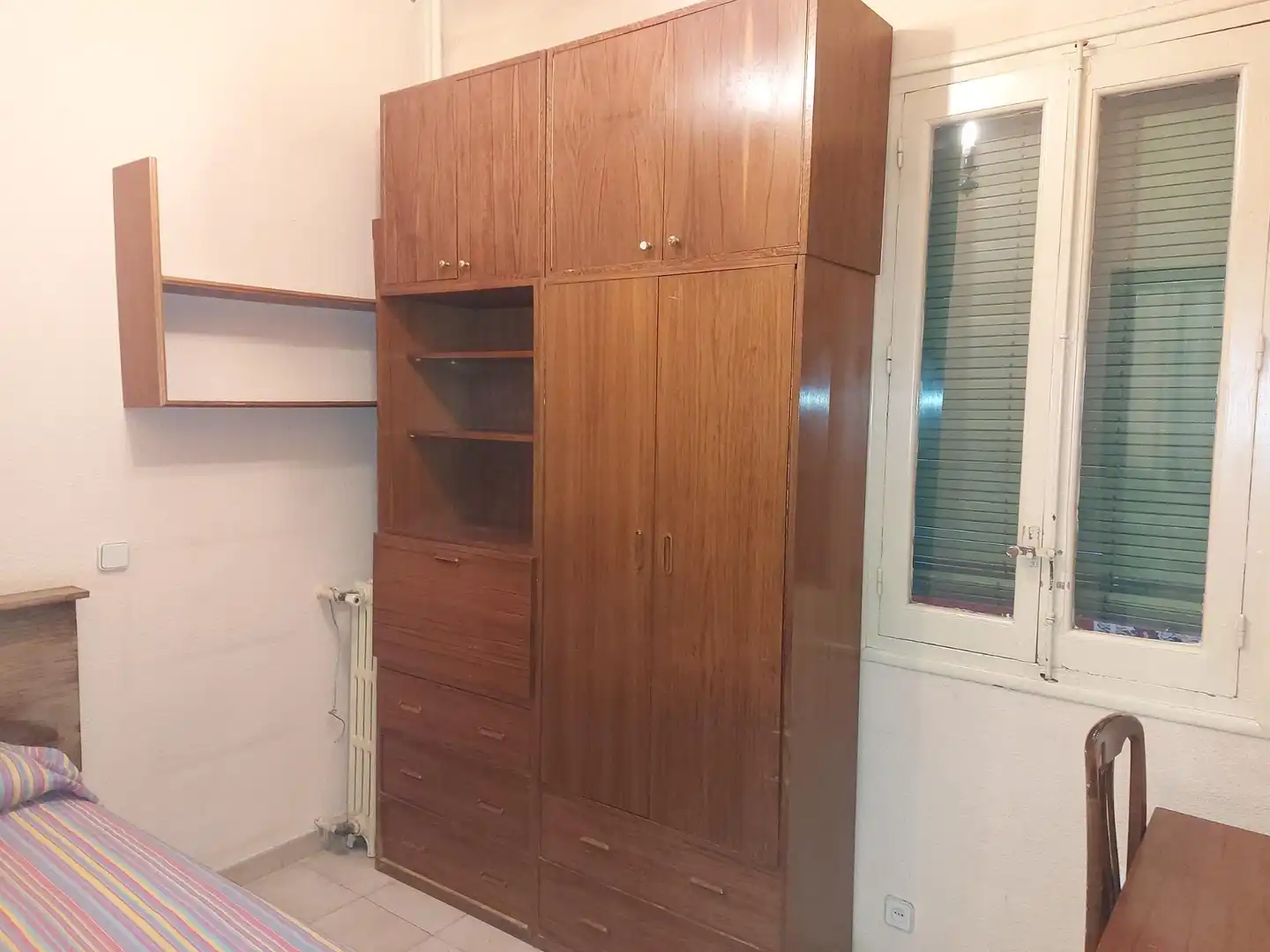 Habitación de Piso en venta en Madrid con Calefacción