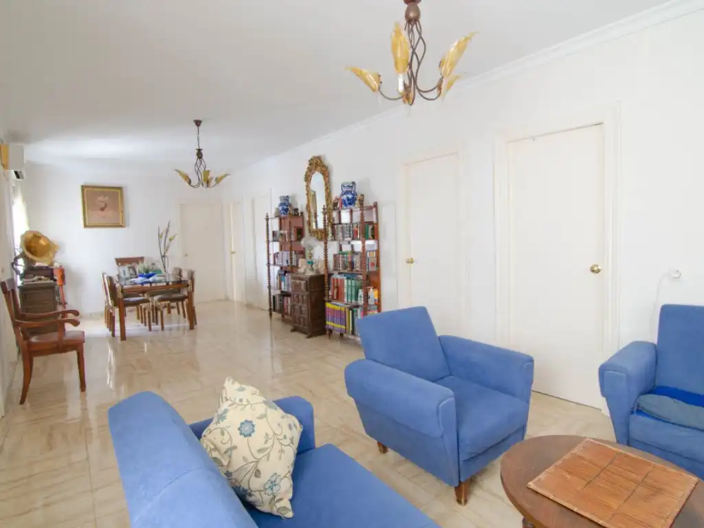 Sala de estar de Piso en venta en La Rinconada