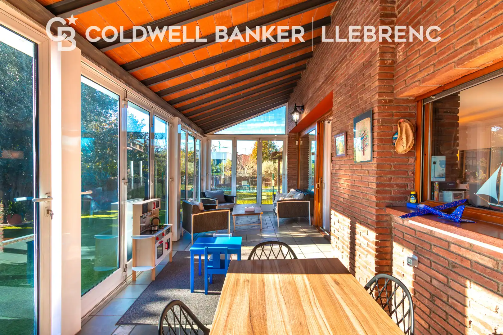 Terrace of Houses for sale in Sant Cugat del Vallès  with Air Conditioner, Heating and Private garden