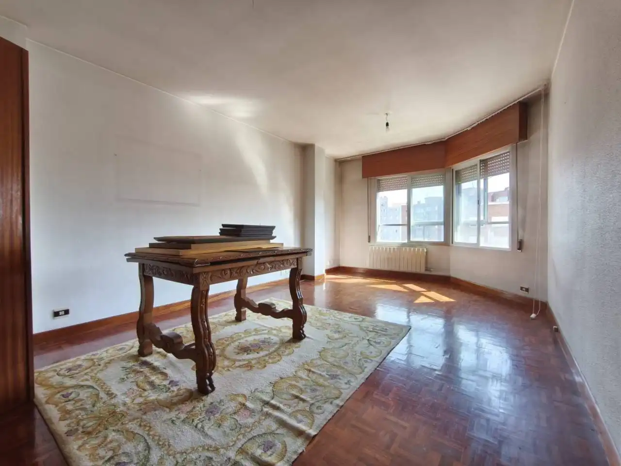 Sala d'estar de Pis en venda en Burgos amb Calefacció, Parquet i Terrassa