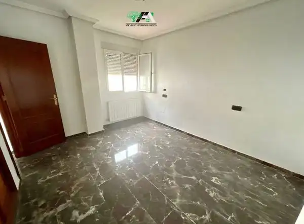 Casa amb piscina en venda a Calle Alcón, imagen 17