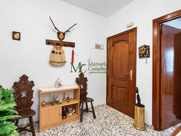 Appartamento con balcone in vendita a Centro