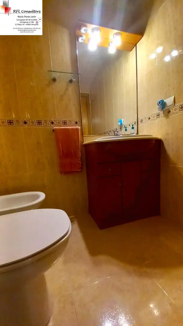 Bany de Apartament en venda en L'Ampolla amb Calefacció i Balcó