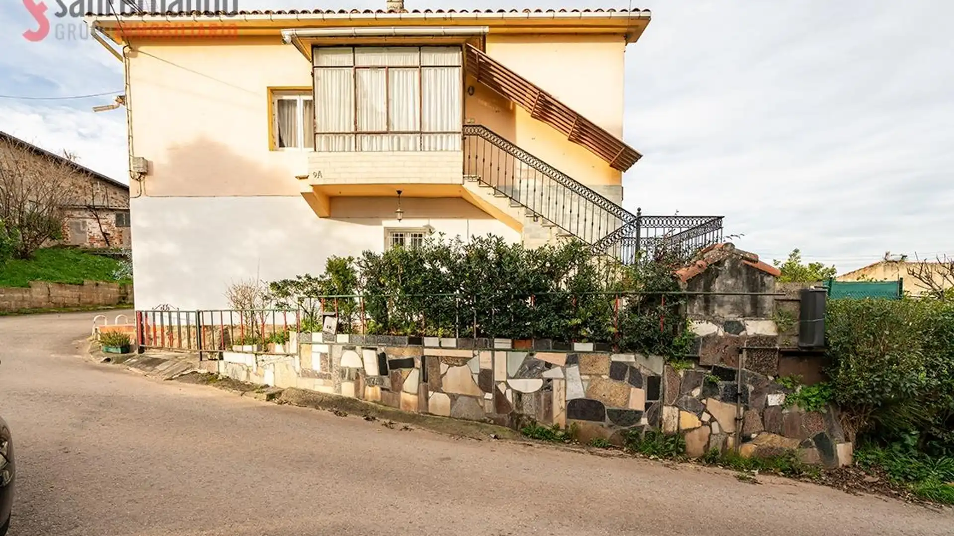 Vista exterior de Piso en venta en Piélagos con Terraza, Trastero y Balcón