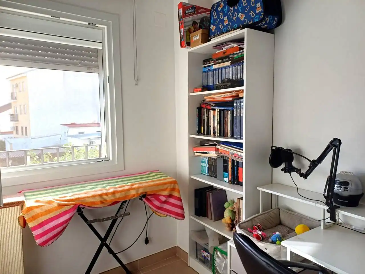 Habitación de Piso en venta en Gibraleón con Trastero y Piscina comunitaria